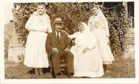 [Photograph of Doukhobor family portrait]