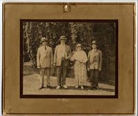 [Photograph of Max Baskin, Peter Verigin, 1859-1924, Maria Strelaeff, and Fyodore Hlookoff (?), c. 1924]