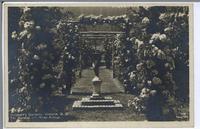 Butchart's Gardens, Victoria, B.C. / The Sundial and Rose Arbour